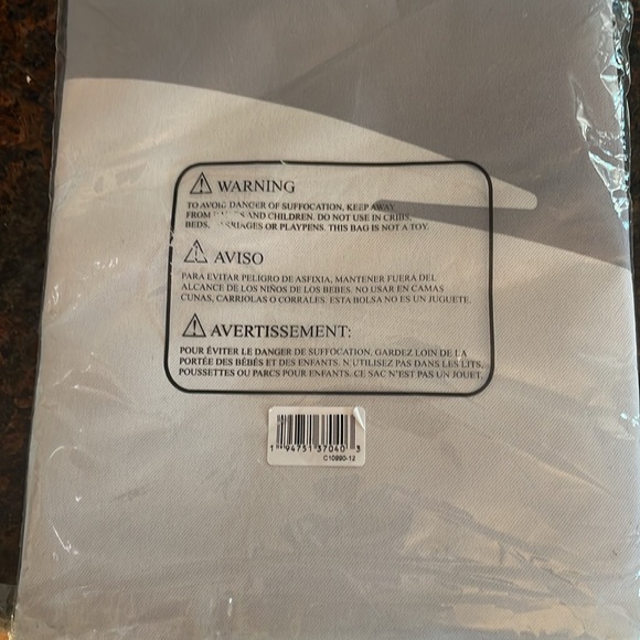 FOCO NCAA Kansas State Wildcats Unisex Double Sided Flag - Picture 5 of 5